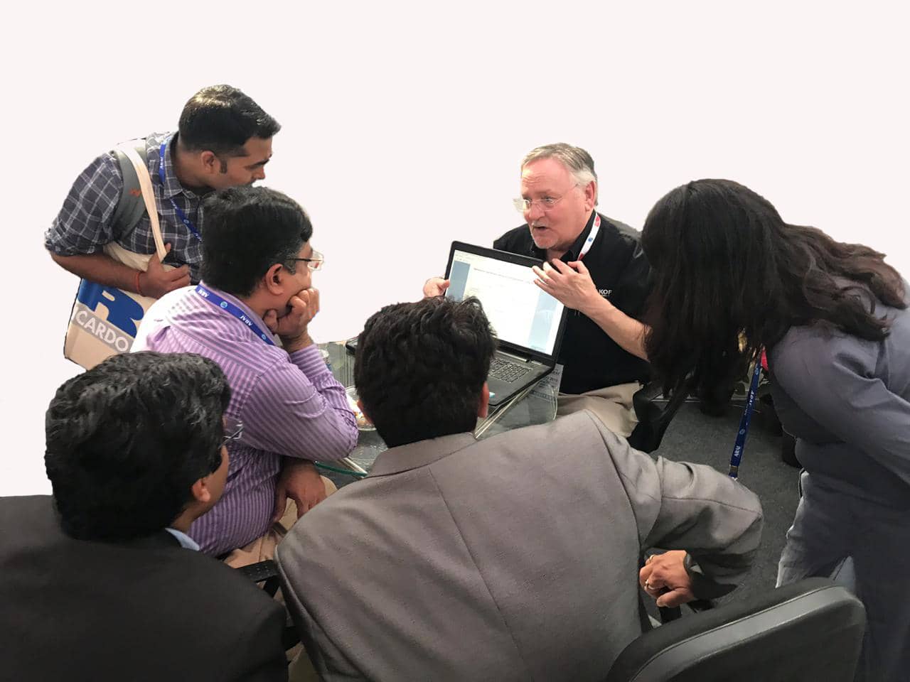 Dyno One staff member talking with customer